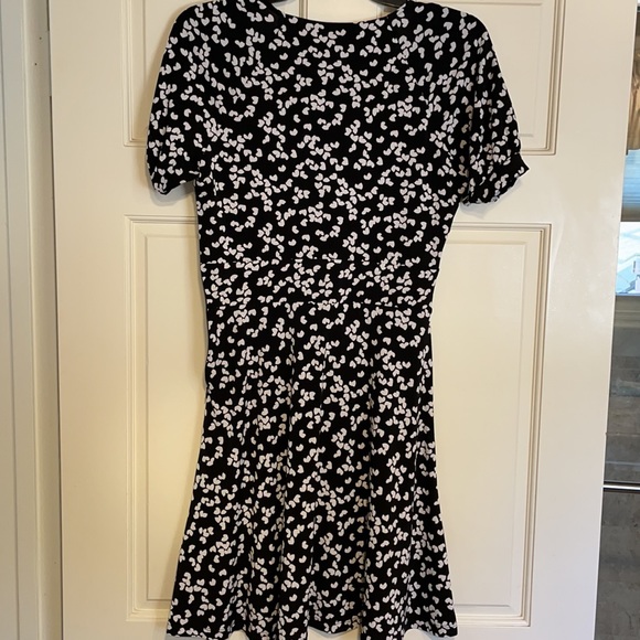 Michael Kors dress size XS - Picture 2 of 6